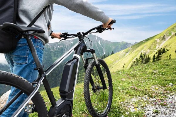 Où louer un vélo à Hyères ?