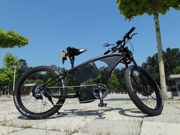 Services et Solutions de Location de Vélos Électriques